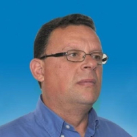 Μανώλης Μικέλης
